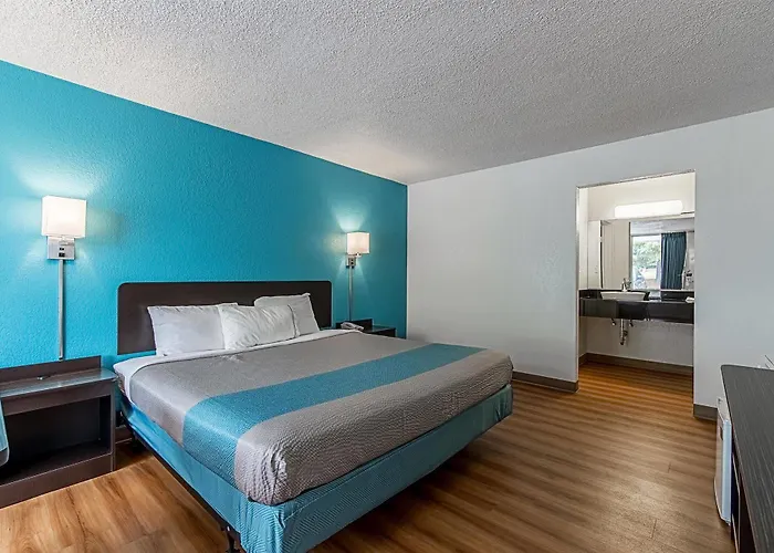 6-pekin, Il Hotel 2*